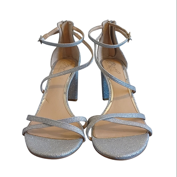 Jewel Badgley Mischka Heels - Picture 2 of 7